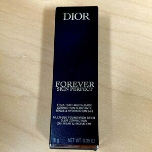 Dior forever skin perfect.